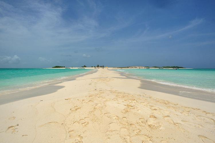 Sand bridge in the Cayo de Agua, Los Roques Archipelago National Park, Venezuelan Federal Dependencies