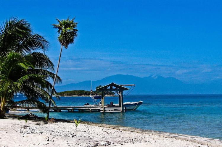 View from Cayos Cochinos, Honduras