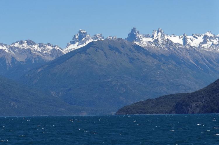 Cerro Tres Picos, Argentina