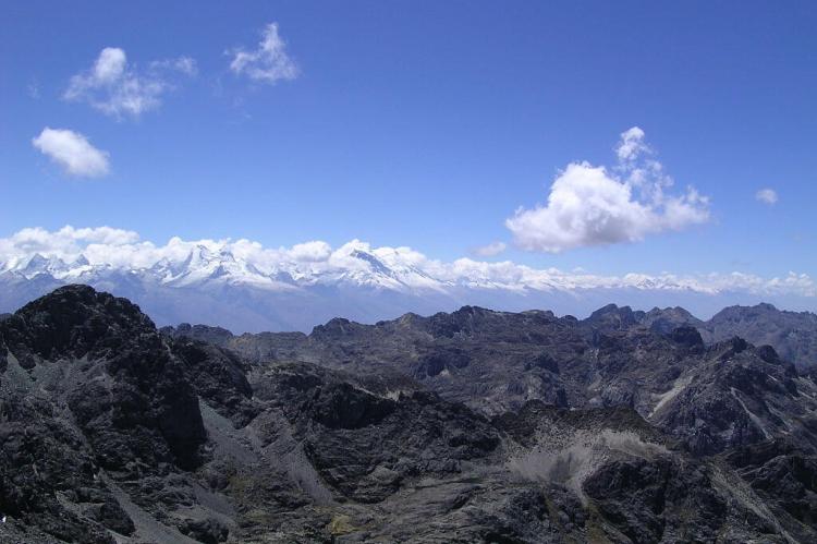 Cordillera Blanca and Cordillera Negra, Peru. The Callejón de Huaylas can be seen between the two mountain ranges.