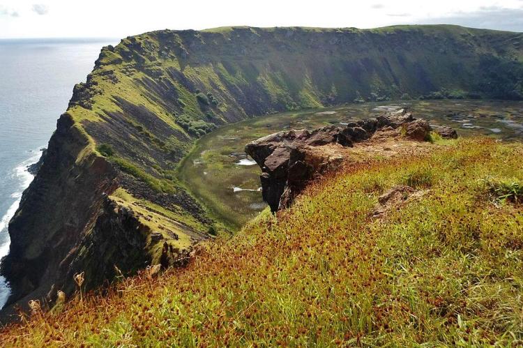 Rano Kau crater, Easter Island, Chile 