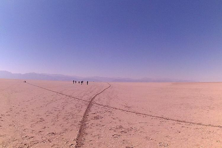 Dry lakebed: Lago Poopó, Bolivia in 2016