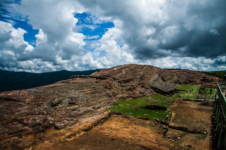 The carved rock at Fuerte de Samaipata (Bolivia)