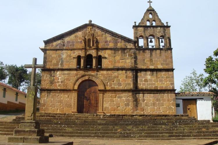 Iglesia de Santa Barbara, Barichara, Colombia