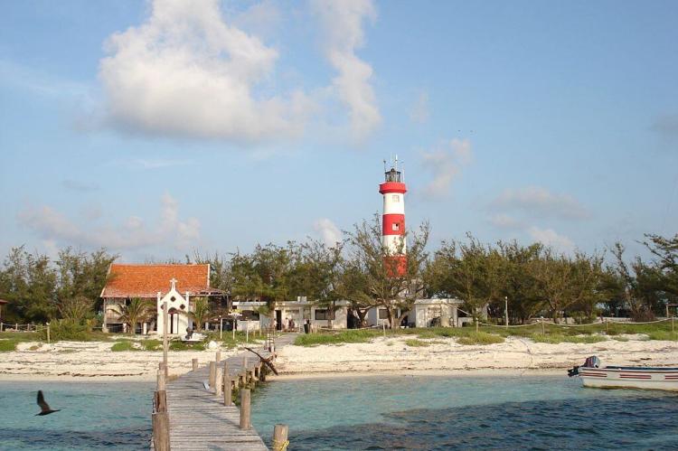 Isla Perez dock in Alacranes, Yucatan, Mexico