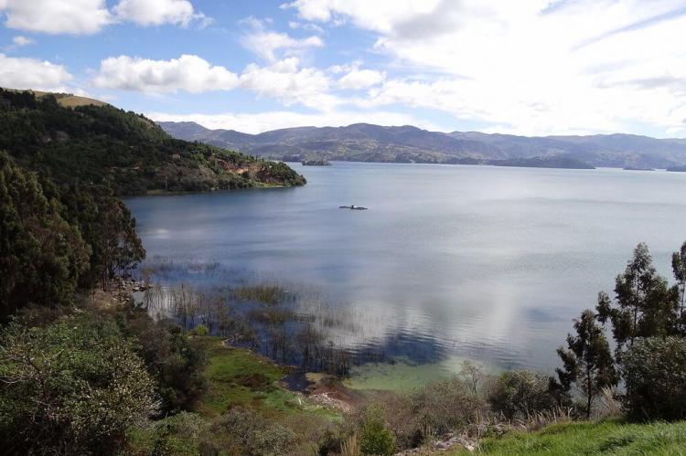 Lago de Tota, Cordillera Oriental, Boyacá Dept., Colombia