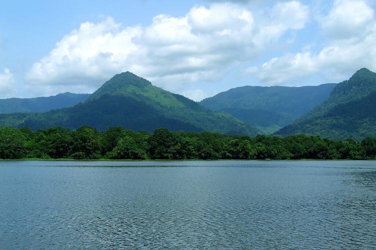 Lago Izabal mountains panorama, Guatemala