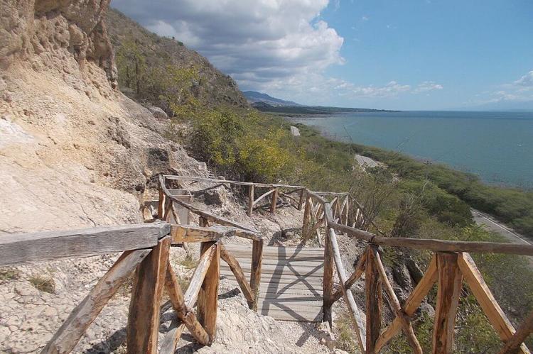 Las Caritas, Lago Enriquillo, Dominican Republic