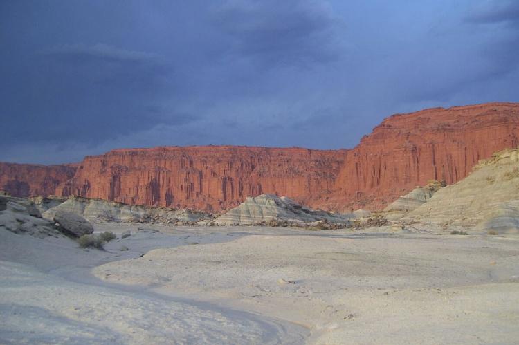 Las Coloradas cliff, Yacimiento de Ischigualasto, Argentina