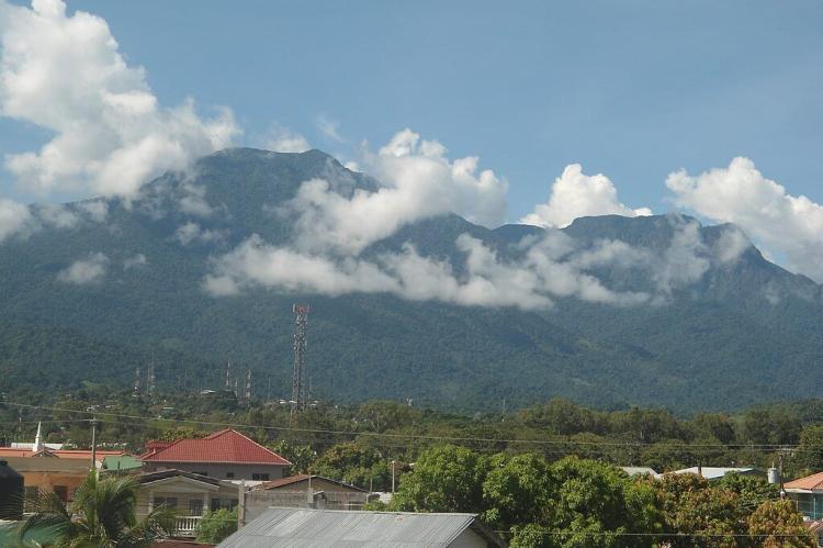 Pico Bonito mountains taken from La Ceiba, Honduras