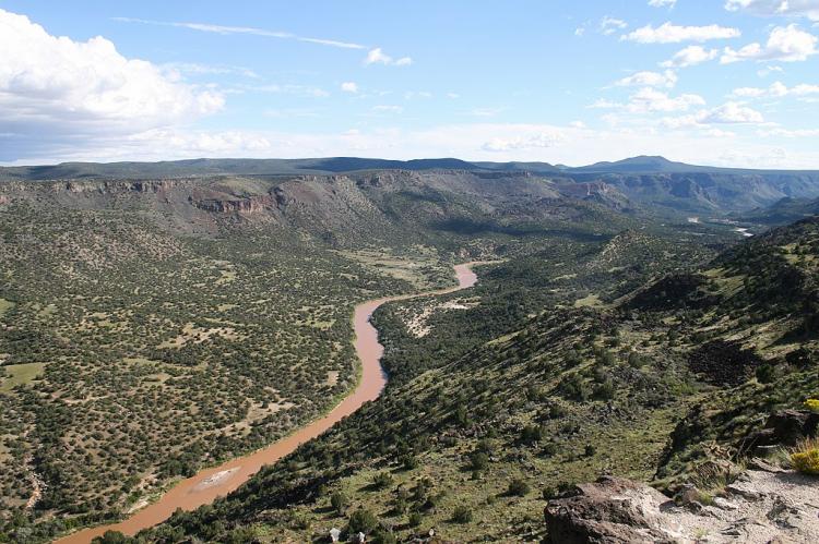 View of the Rio Bravo/Rio Grande from the Overlook Park at White Rock, New Mexico
