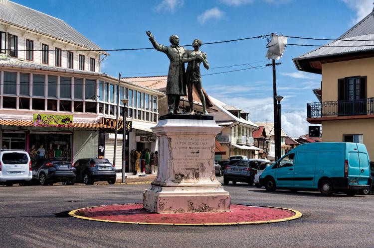 Roundabout and statute in Cayenee, French Guiana