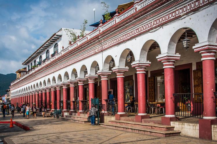 San Cristobal de las Casas - Arch Assembly