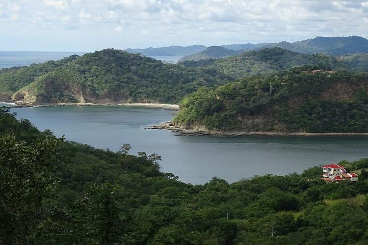 View north along the western coast, San Juan del Sur, Nicaragua