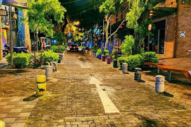 Guatemala City street view at night