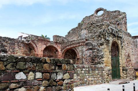 Iglesia de Santo Domingo, Monumento Historico de Panama