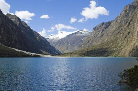 Laguna de Llanganuco, Huaraz, Peru
