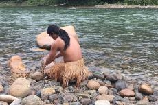 Quijos preparing Barbasco, a fishing technique
